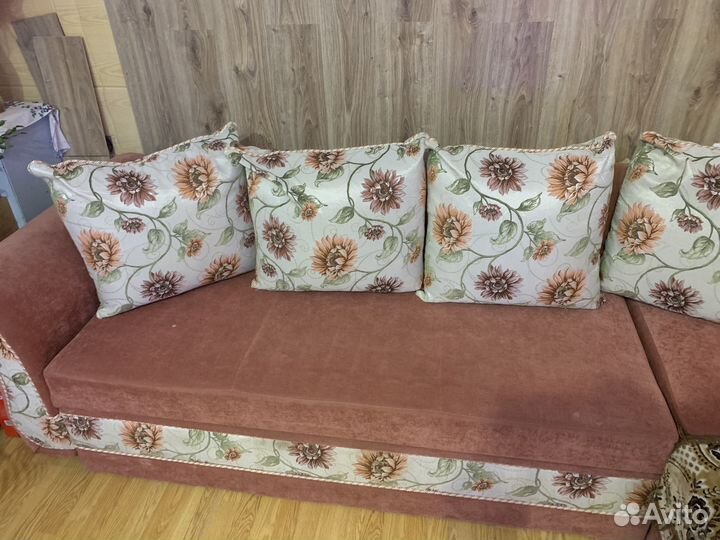 Угловой диван