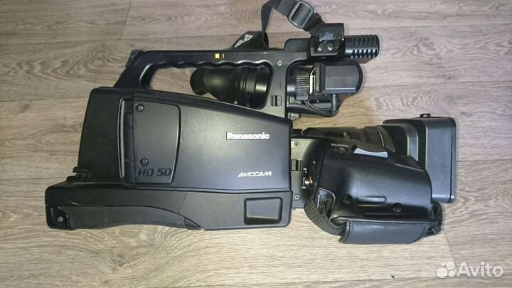 Профессиональная видеокамера Panasonic AG-hmc84er