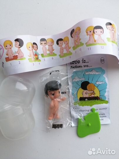 Love is. Игрушки из шокладных яиц