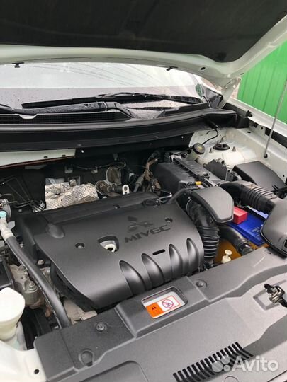 Mitsubishi Outlander 2.0 CVT, 2012, 202 403 км