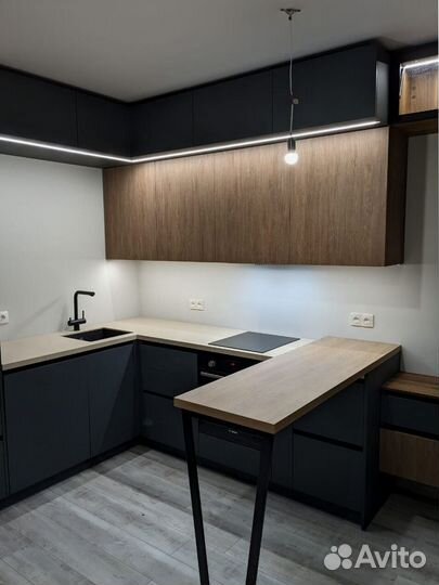 Кухня с барной стойкой от производителя на заказ