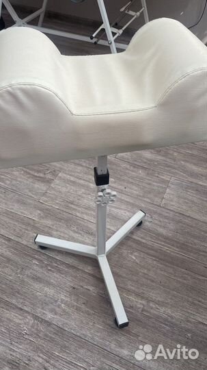 Педикюрная подставка для ног