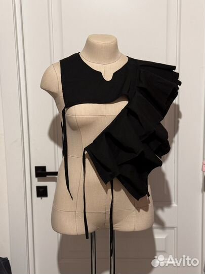 Волан рюша на жакет