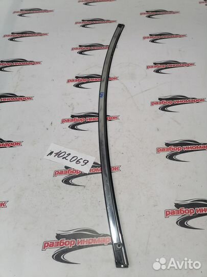 Накладка двери передней правой Mazda 6 2.0 GH