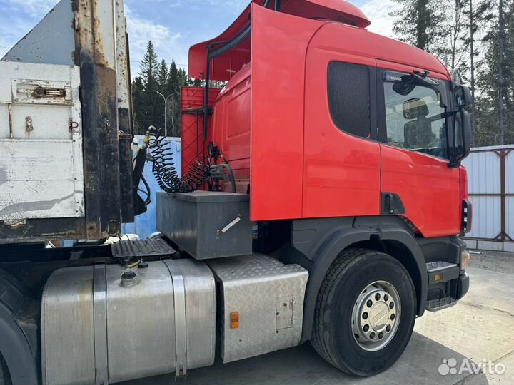 Scania P114GA с полуприцепом, 2004