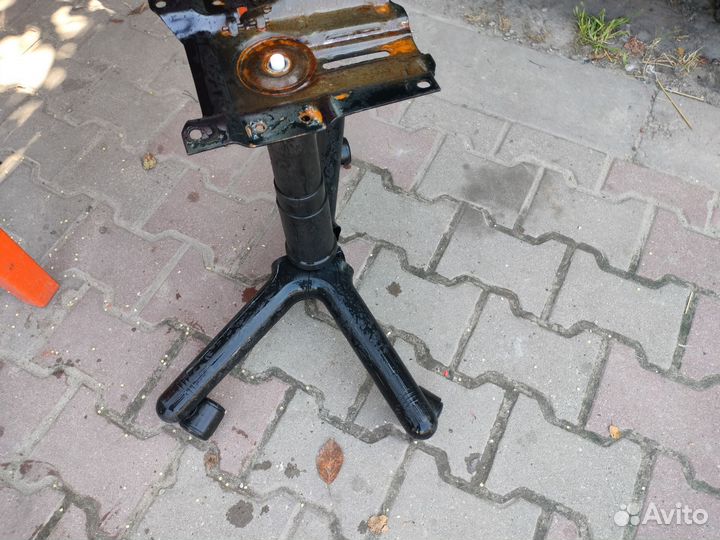 Запчасти к офисным креслам