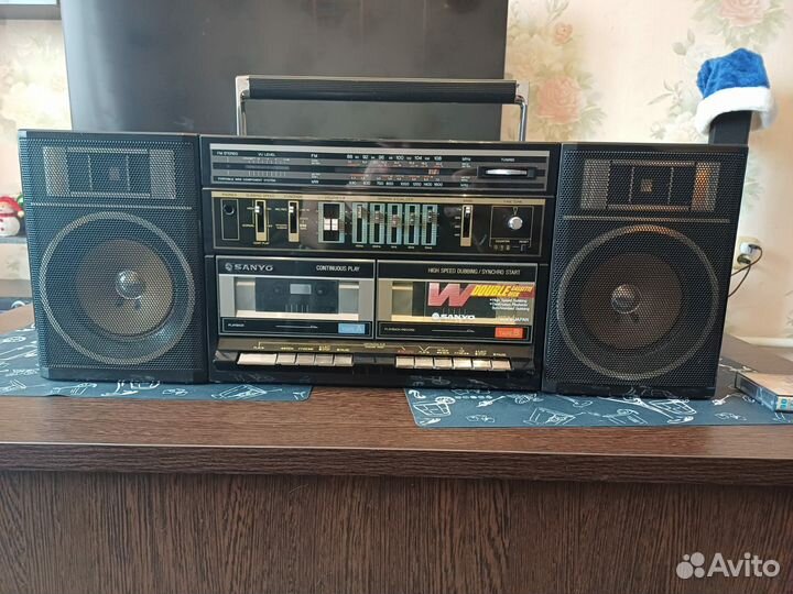 Музыкальный центр Sanyo c35