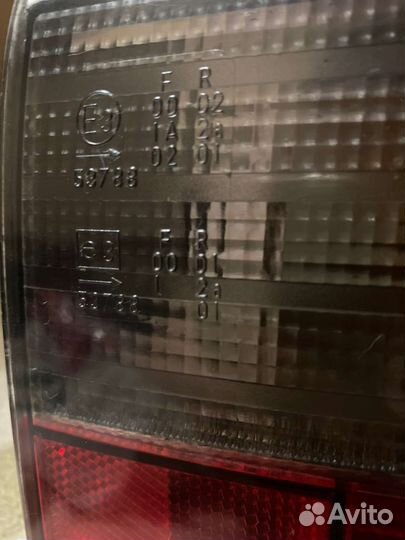 Продам б/у стопари ваз 2110