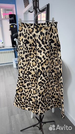 Атласная юбка imperial