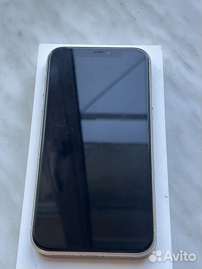 iPhone 11, 256 ГБ