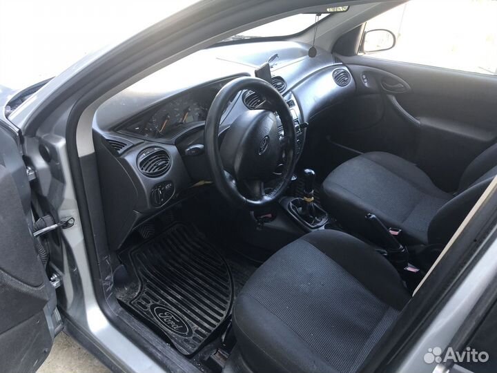Ford Focus 1.6 МТ, 2005, 307 783 км