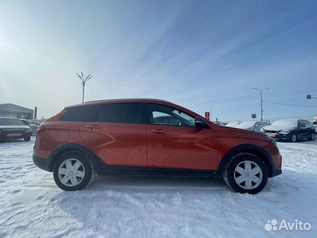 LADA Vesta Cross 1.8 МТ, 2019, 50 000 км