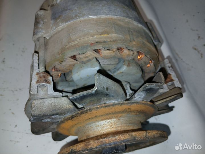 Военный Генератор Г287Б-0 14В 90А на запчасти