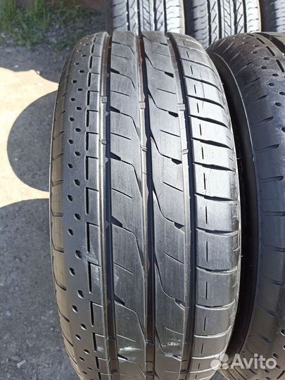 Bridgestone Luft RV 235/55 R18