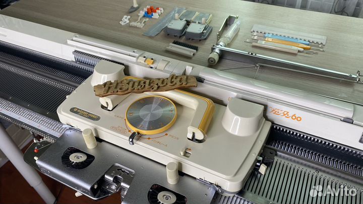 Silver reed SK 360 вязальная машина 5 класса