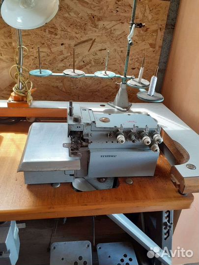 Оверлок 5 ниточный промышленный