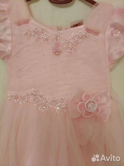 Платье на девочку