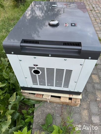 Дизельный генератор 12 kW G-power DG14000SE3