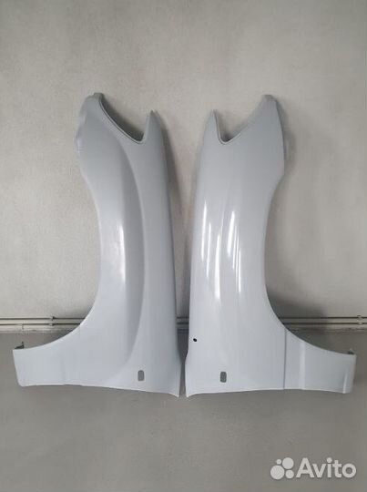 Крылья штатные пластиковые Toyota Land Cruiser 100