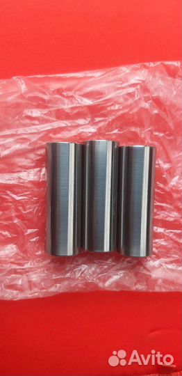 Палец поршневой