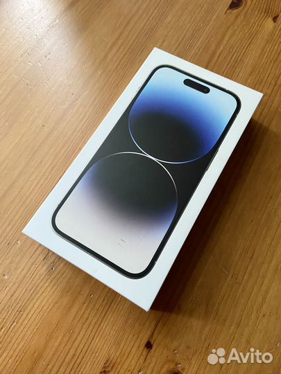 Телефон iPhone 14 Pro