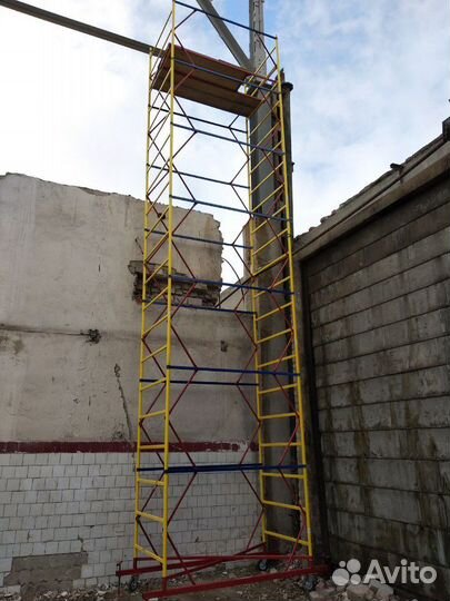 Аренда строительных лесов вышек передвижных