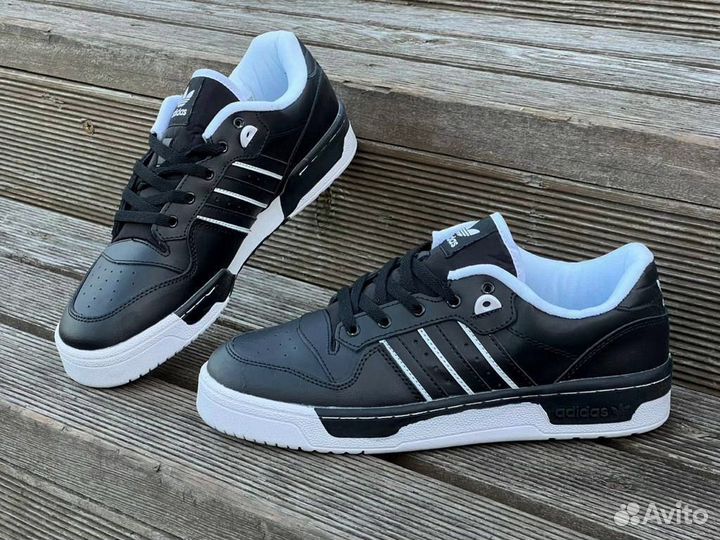 Adidas forum low 1 черные разм. 44