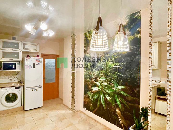 2-к. квартира, 67 м², 9/17 эт.