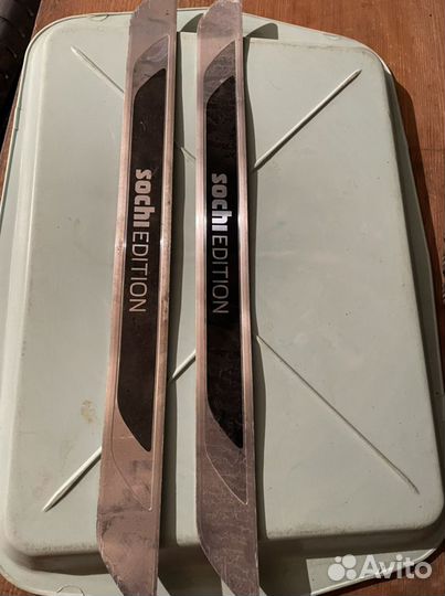 Накладки на пороги sochi edition на vw jetta