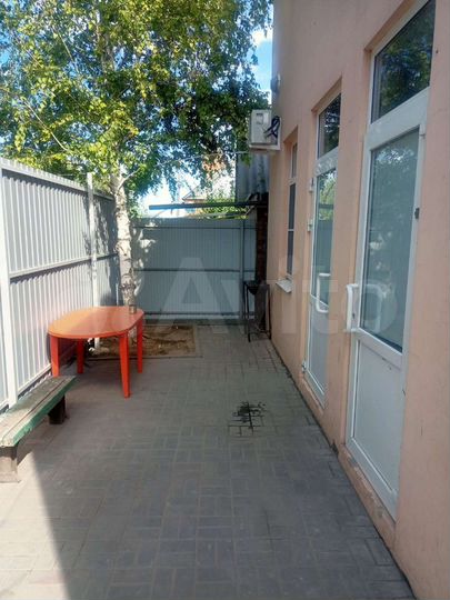 Комната 14 м² в 3-к., 1/2 эт.