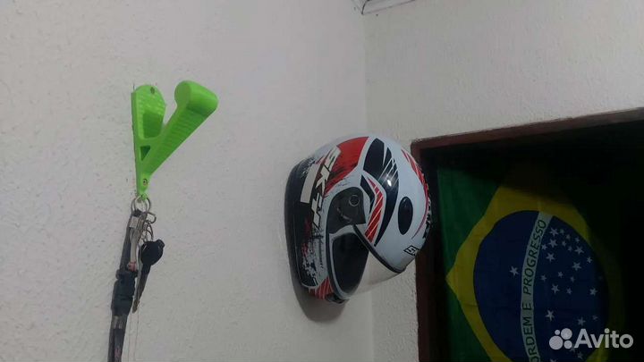 Кронштейн для мотошлема