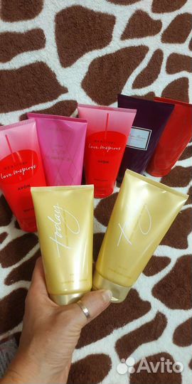 Парфюмированный лосьон для тела Avon