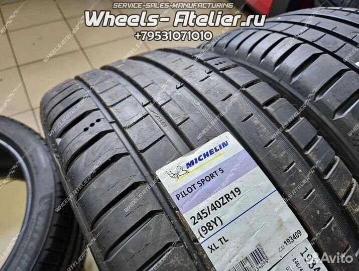Michelin Pilot Sport 5 245/40 R19 и 275/35 R19 98Y
