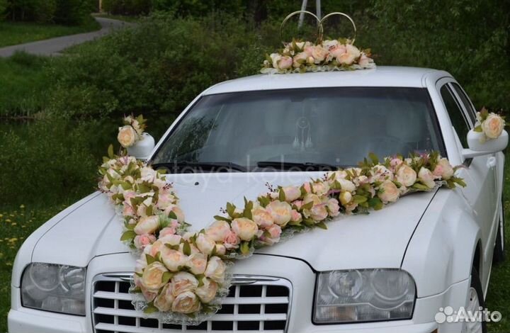 Украшения на 2 свадебные машины