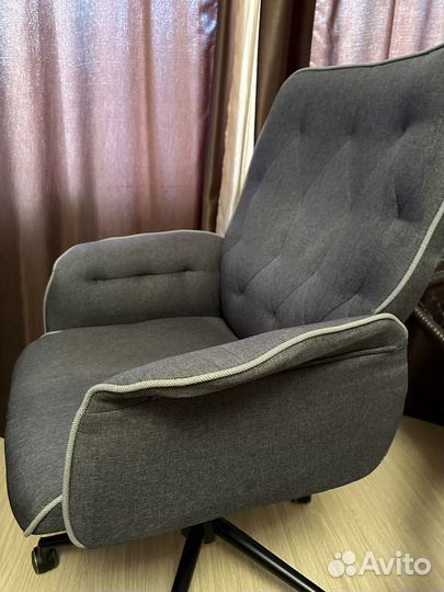 Компьютерное кресло для дома