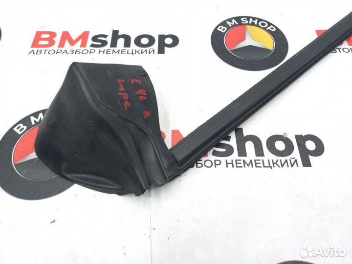 Уплотнительная резинка передняя правая Bmw 318Ci