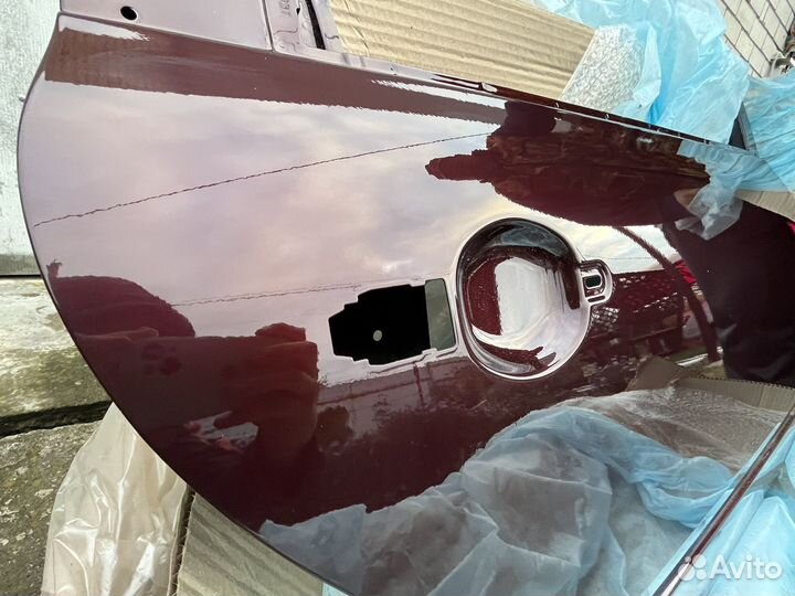 Новая дверь цвет портвейн гранта правая задняя