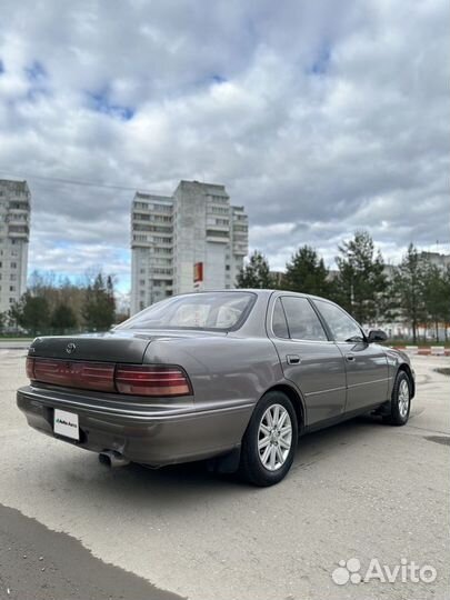 Toyota Camry 2.0 AT, 1992, 458 000 км