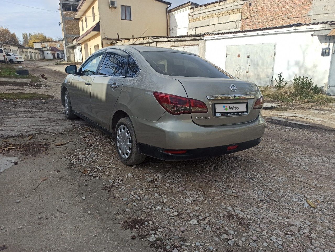 Nissan Almera: фото владельца