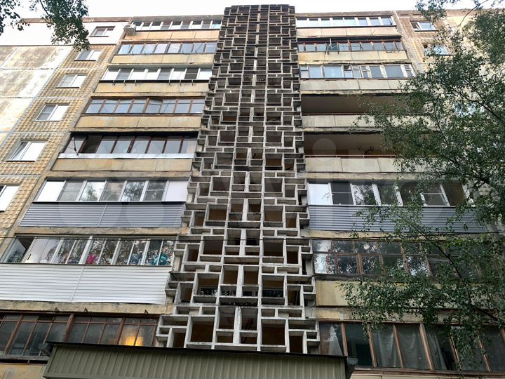 3-к. квартира, 54 м², 1/9 эт.