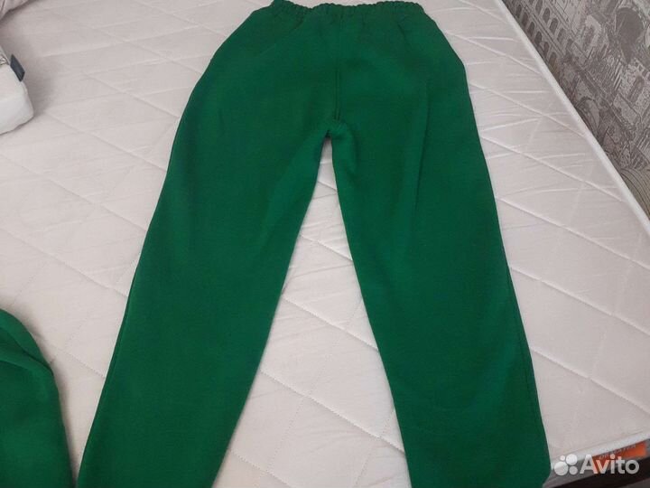 Спортивный костюм женский утепленный