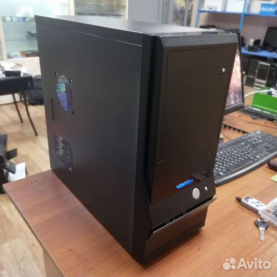 Xeon E5 2680v.4/DDR4 16GB/RX590 8GB/ssd 256gb