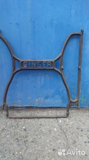 Чугунная креставина (середина)от станины