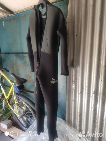 Гидрокостюм для подводной охоты