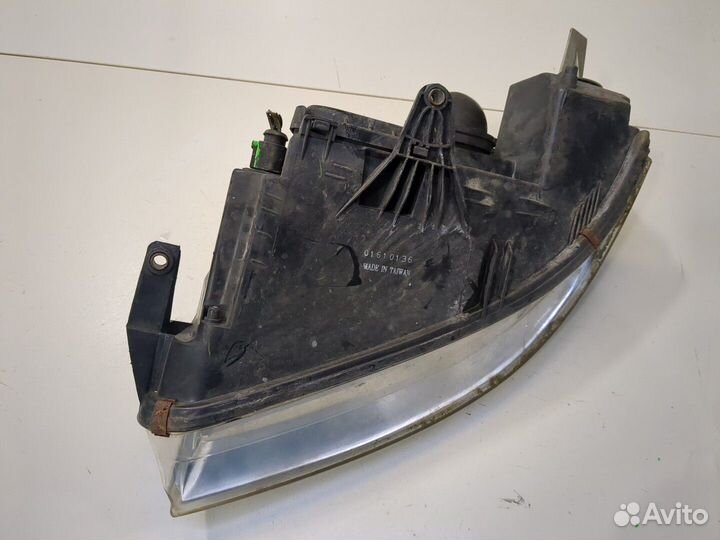 Фара (передняя) Volkswagen Passat 5, 2002