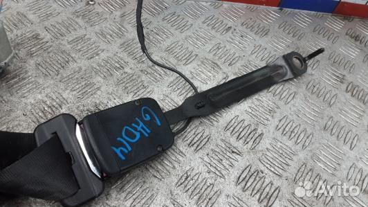 Ремень безопасности с пиропатроном сиденья передне