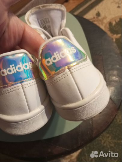 Кроссовки adidas оригинал