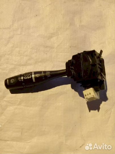 Переключатель подрулевой (дворников) левый MR32964