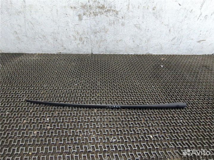 Молдинг стекла Skoda Karoq 2017, 2019