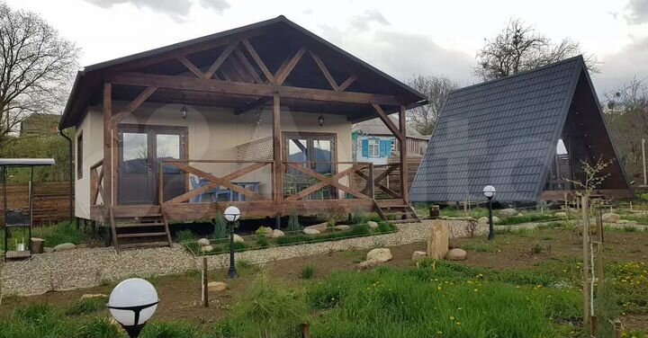 Дом 20 м² на участке 2 сот.